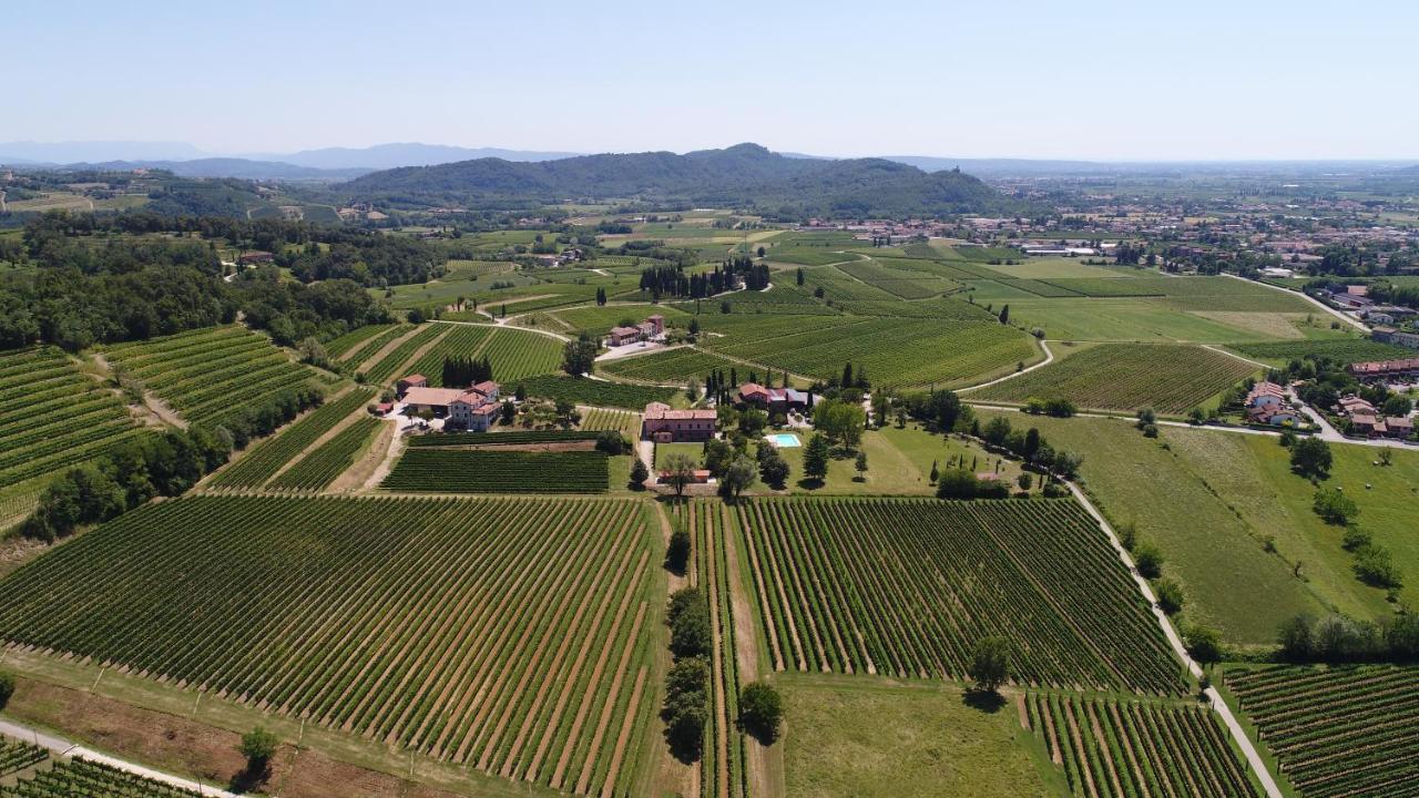 Tenuta Perusini Corno di Rosazzo المظهر الخارجي الصورة